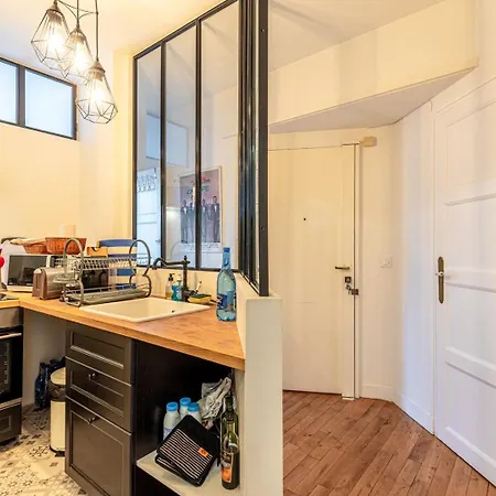 Guestready - Homely Near Montparnasse Tower * 파리